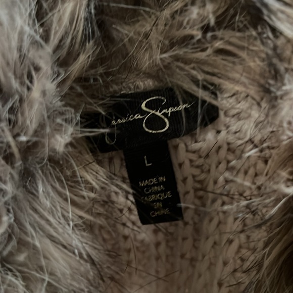Jessica Simpson faux fur trim sweater vest - Picture 3 of 3